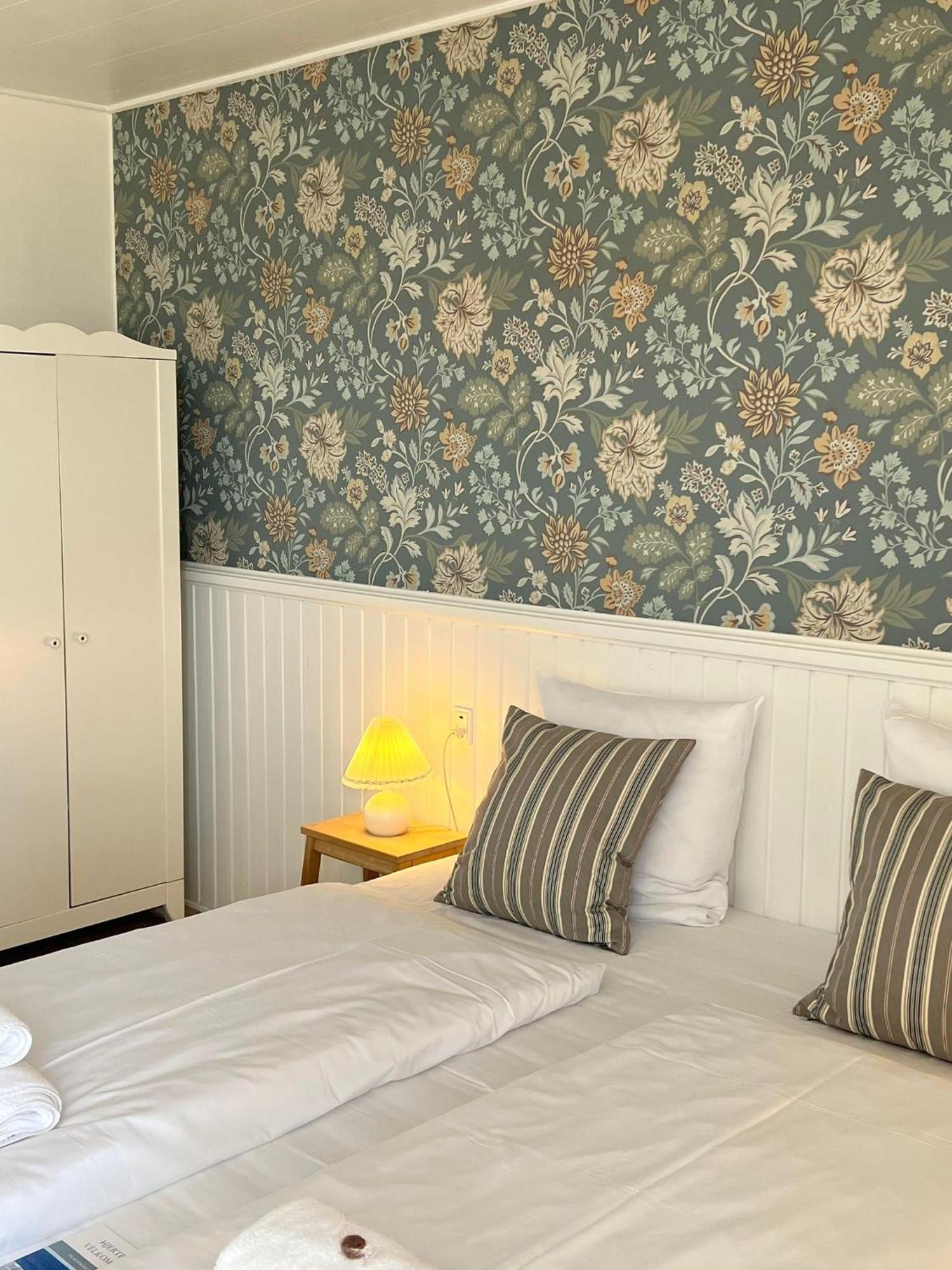 Sandkaas Badehotel Allinge-Sandvig Buitenkant foto